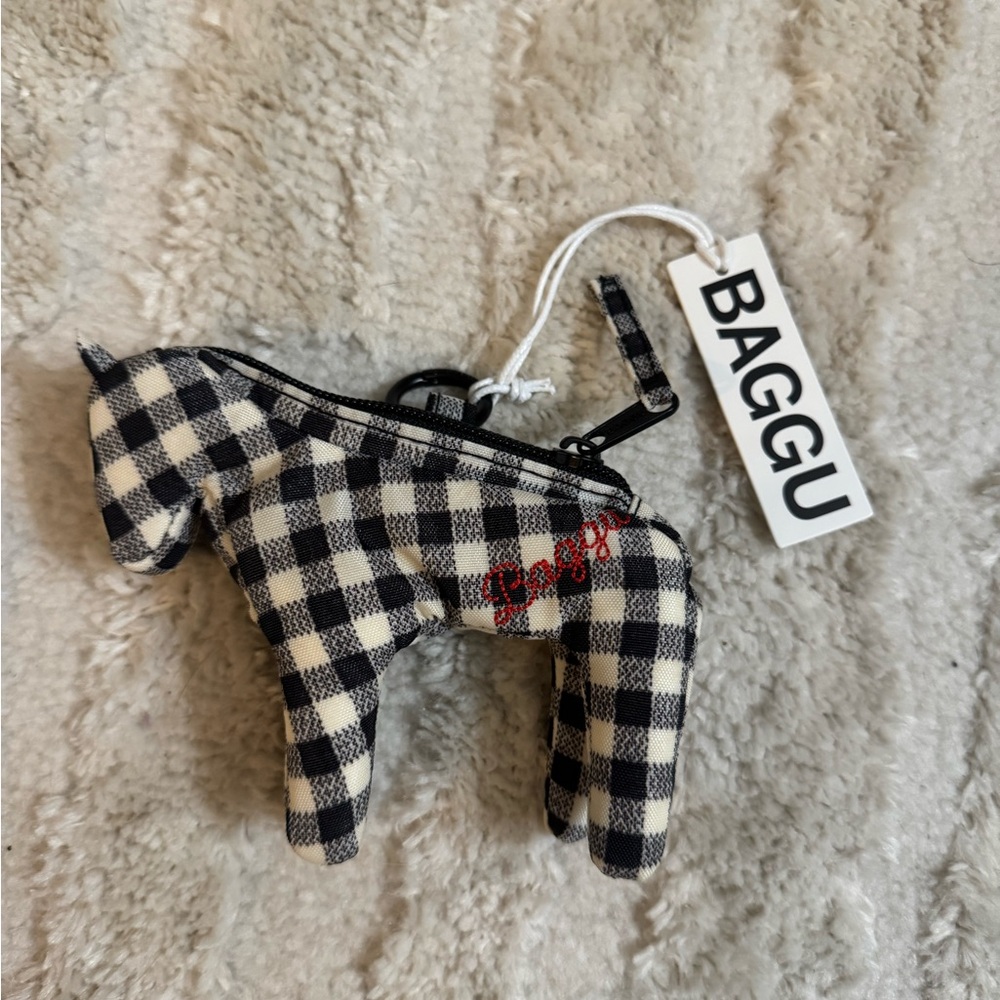 Baggu black and white gingham horse keychain - Picture 2 of 4